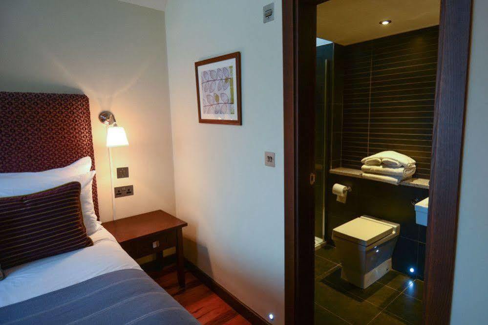 Villa Northbrook Park Mews Rowhedge Esterno foto