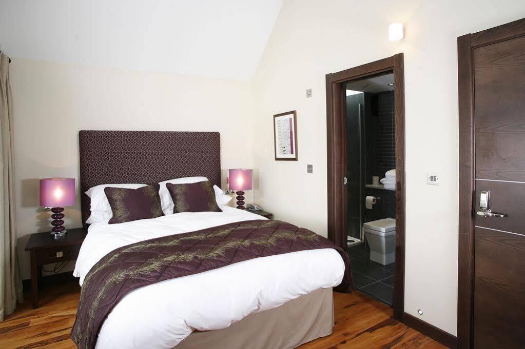 Villa Northbrook Park Mews Rowhedge Esterno foto