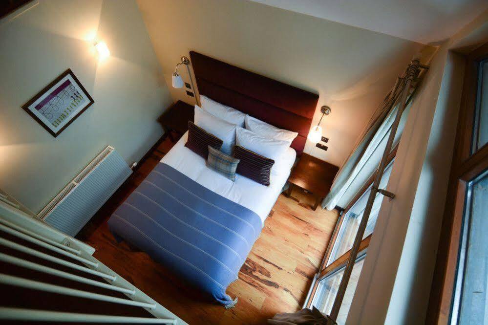 Villa Northbrook Park Mews Rowhedge Esterno foto